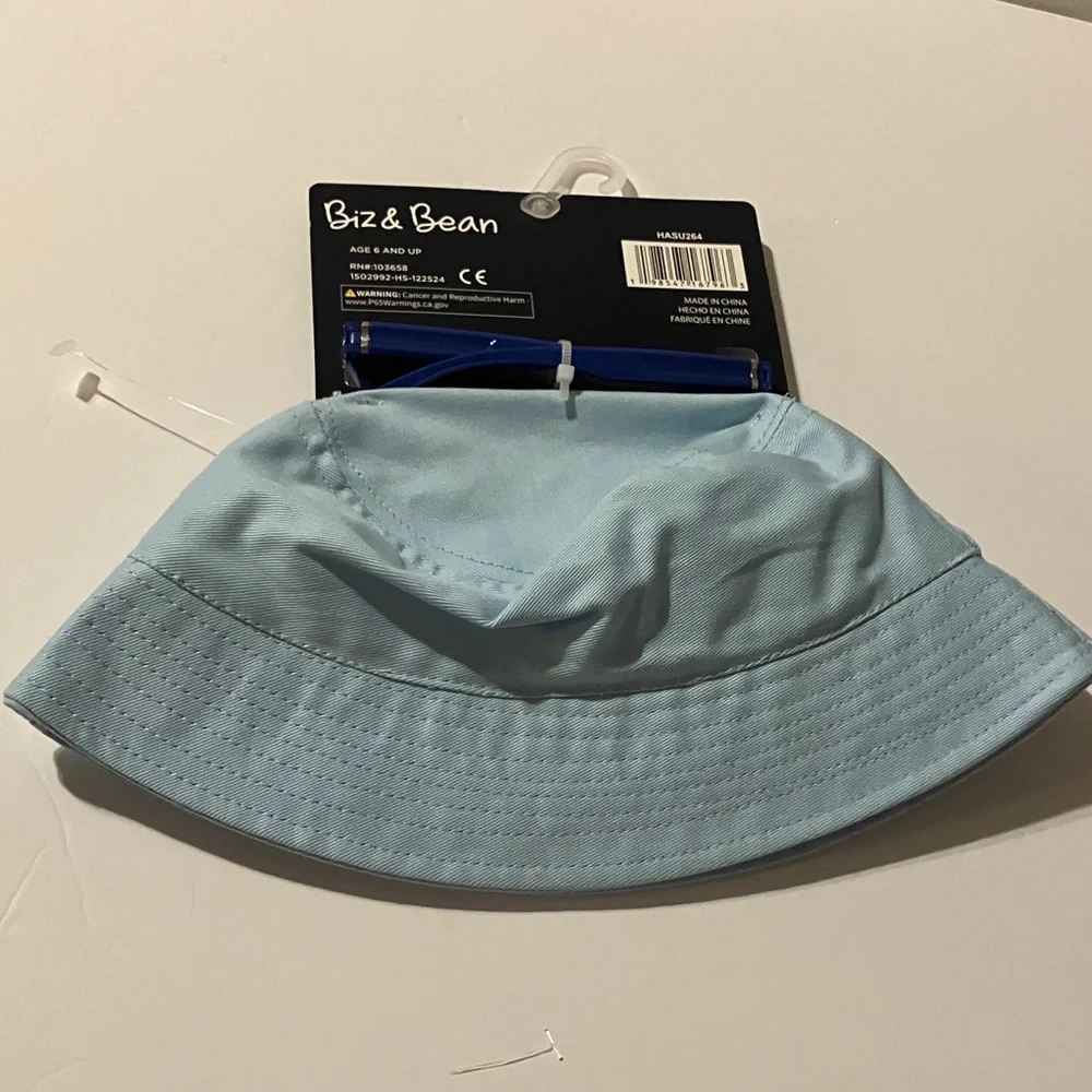 Light Blue Little Kids Bucket Hat‎ and Sunglasses Set